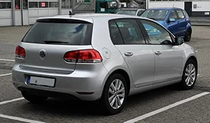 Volkswagen Golf VI